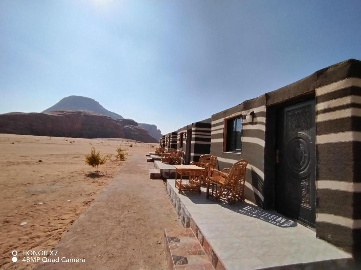 Caesar Desert Camp Wadi Rum Eksteriør billede