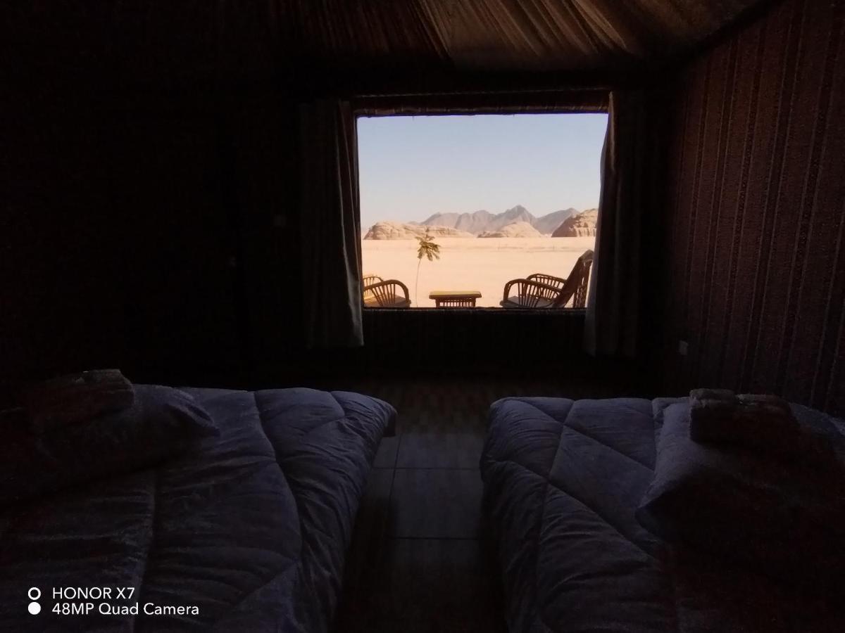 Caesar Desert Camp Wadi Rum Eksteriør billede