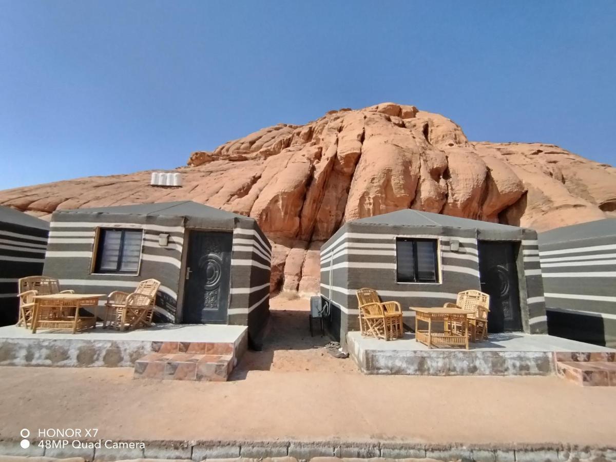 Caesar Desert Camp Wadi Rum Eksteriør billede